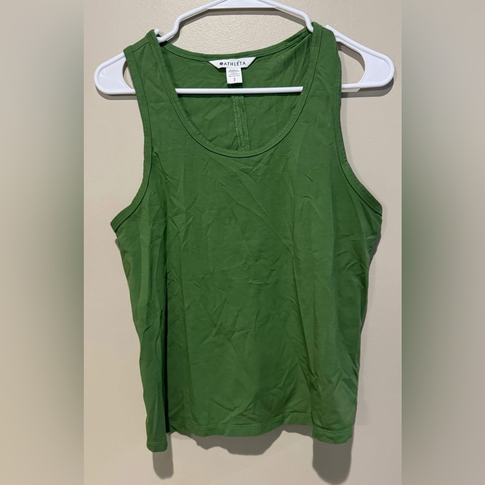 Athleta SMALL perfect condition besides the wrinkles lol